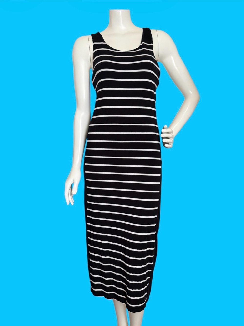 Dress Athleta Women's Black and White  Striped Size S.